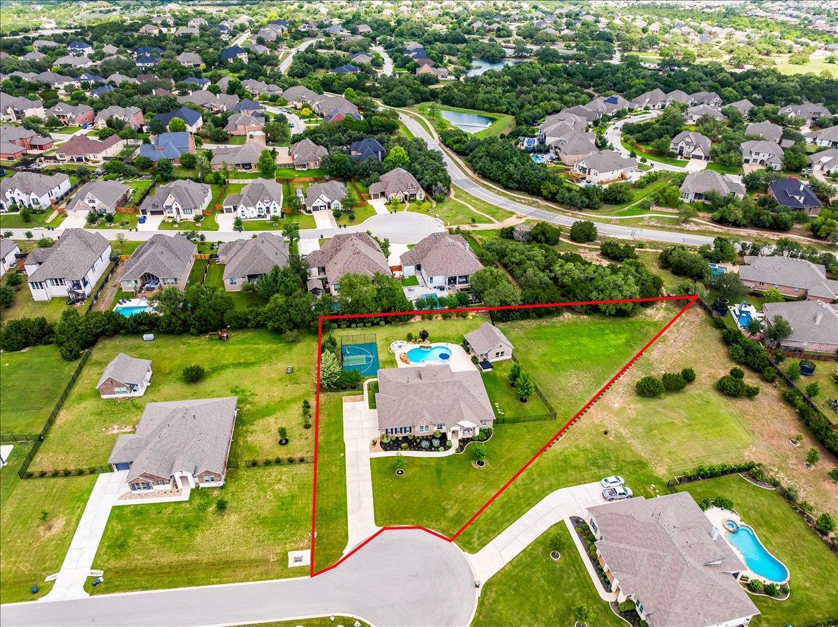 437 July Johnson Dr, Austin, TX 78737
