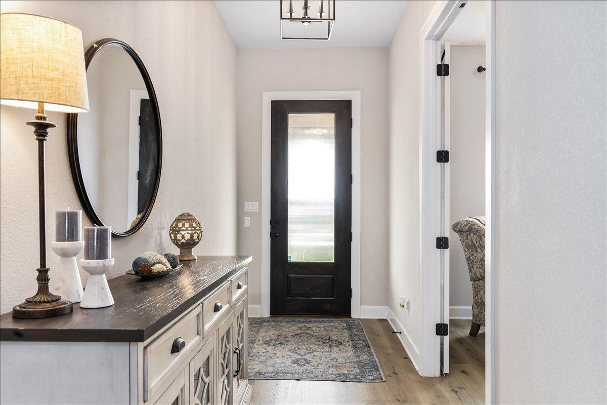 437 July Johnson Dr, Austin, TX 78737