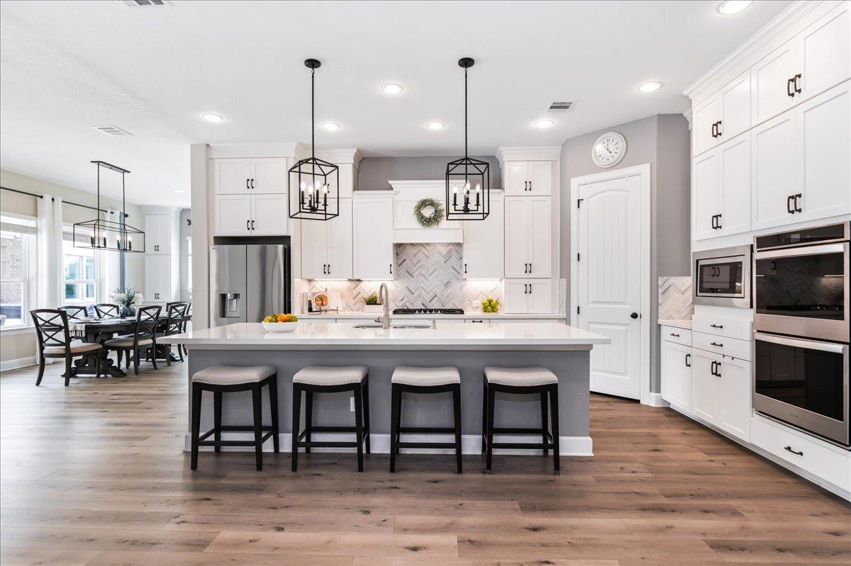 437 July Johnson Dr, Austin, TX 78737