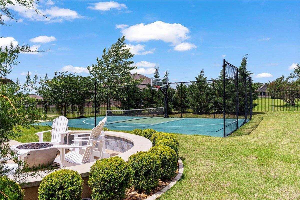 437 July Johnson Dr, Austin, TX 78737