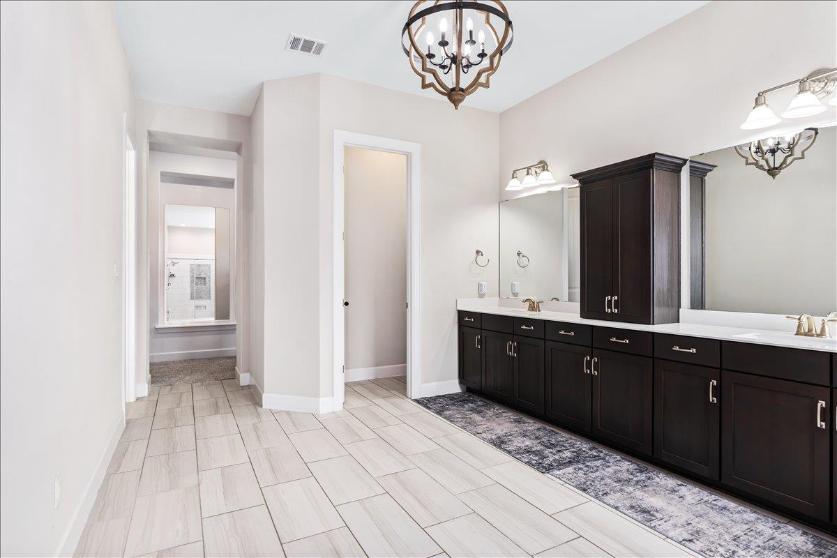 437 July Johnson Dr, Austin, TX 78737