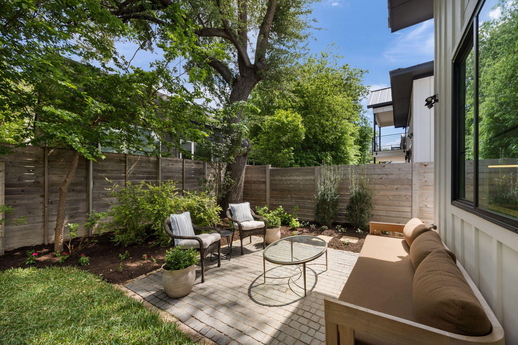 2711 Stacy Ln # 2, Austin, TX 78704