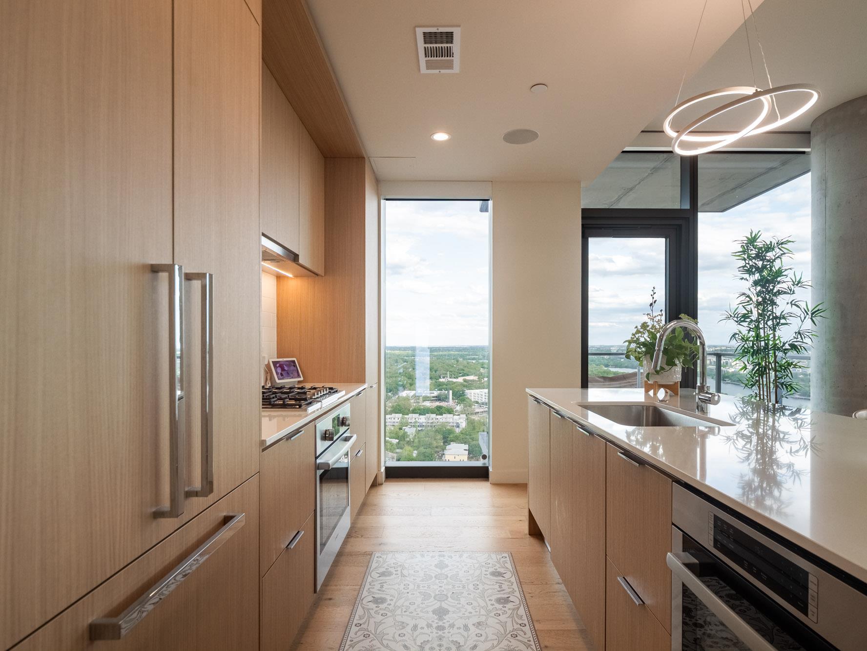 44 East Ave # 2310, Austin, TX 78701