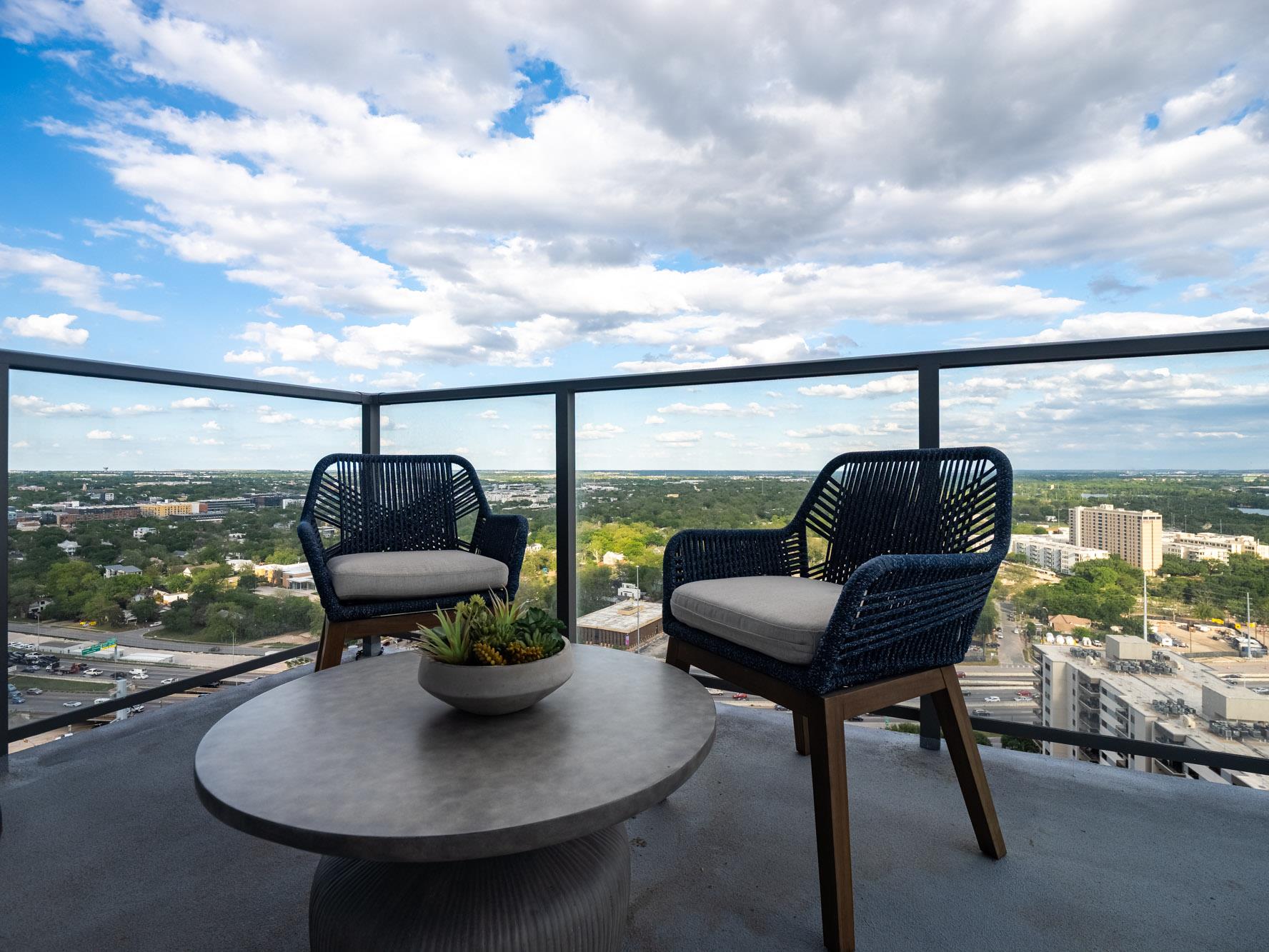 44 East Ave # 2310, Austin, TX 78701