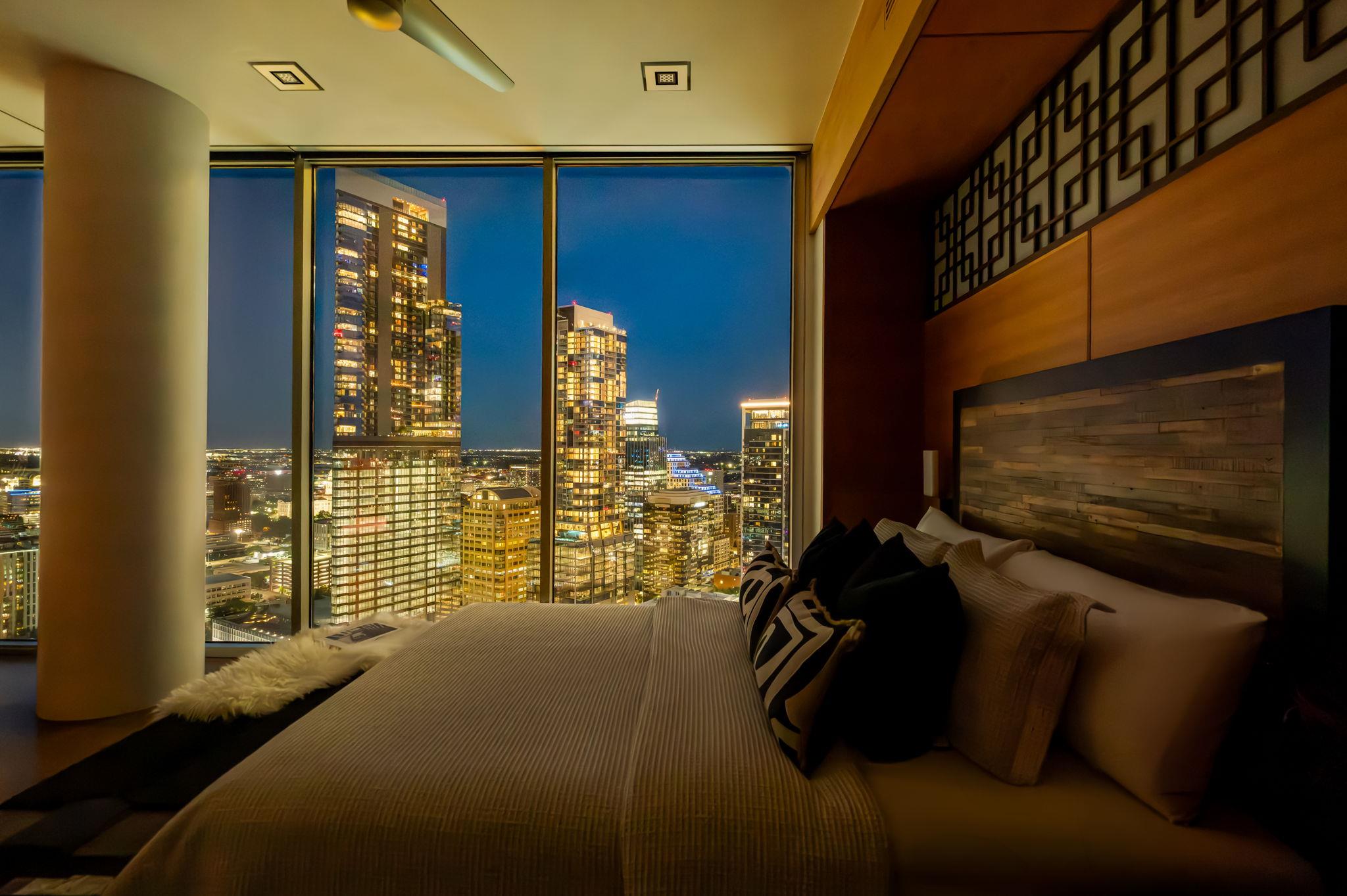 360 Nueces St # 4211, Austin, TX 78701