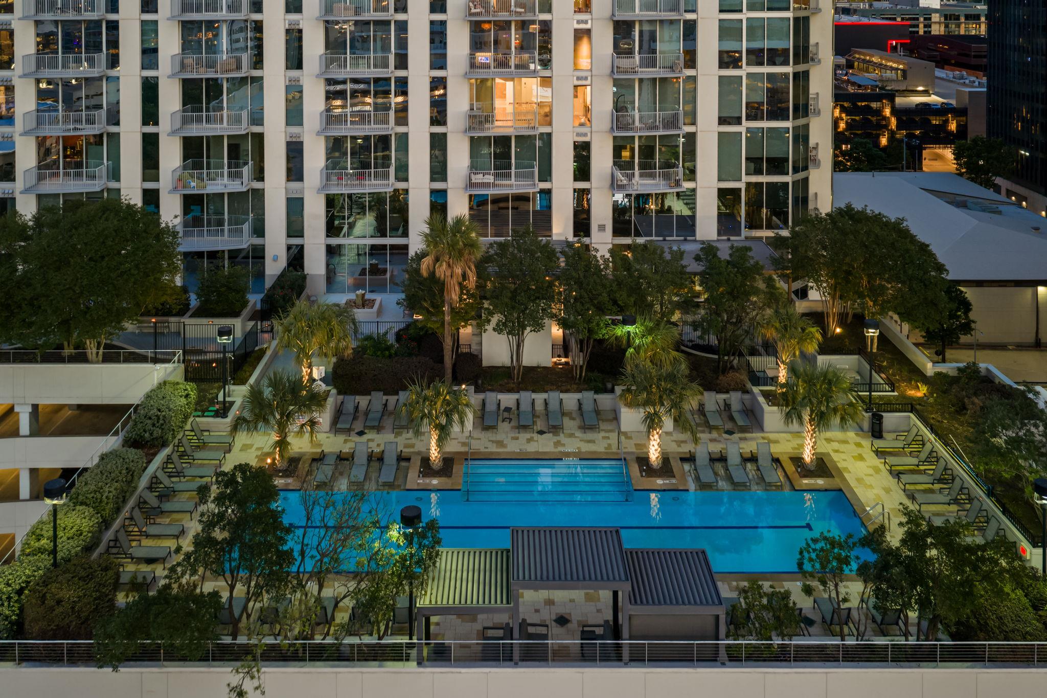 360 Nueces St # 4211, Austin, TX 78701