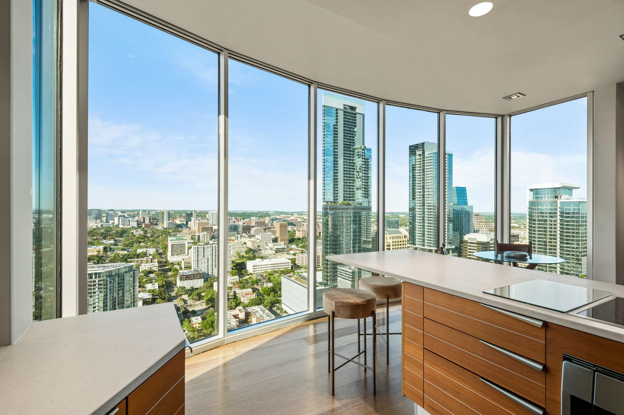 360 Nueces St # 4211, Austin, TX 78701