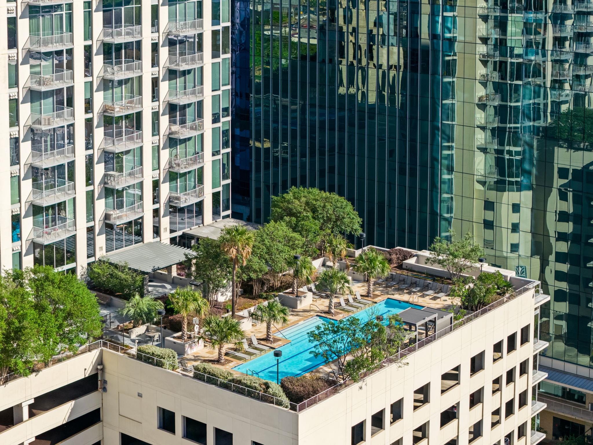 360 Nueces St # 4211, Austin, TX 78701