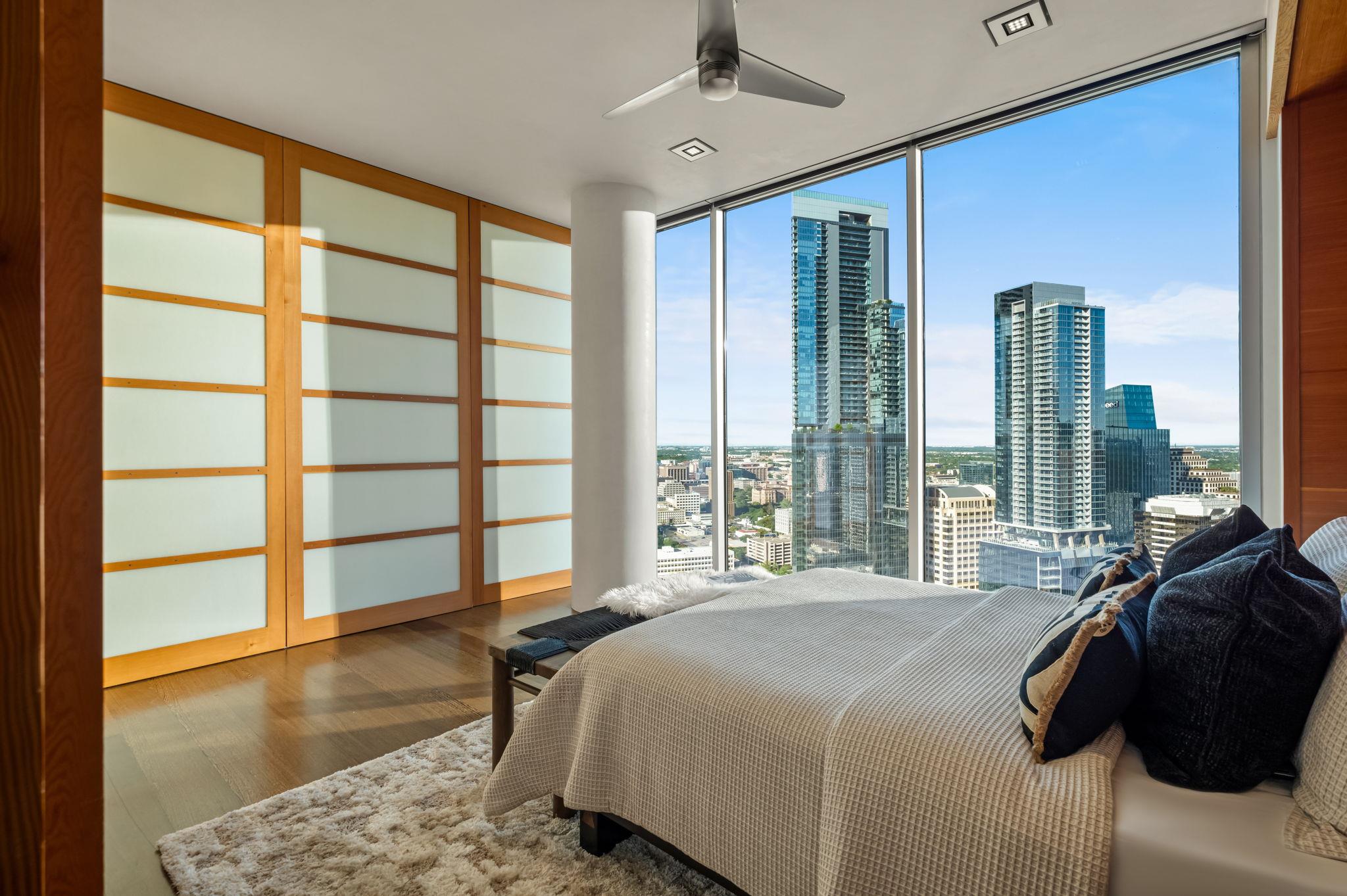 360 Nueces St # 4211, Austin, TX 78701