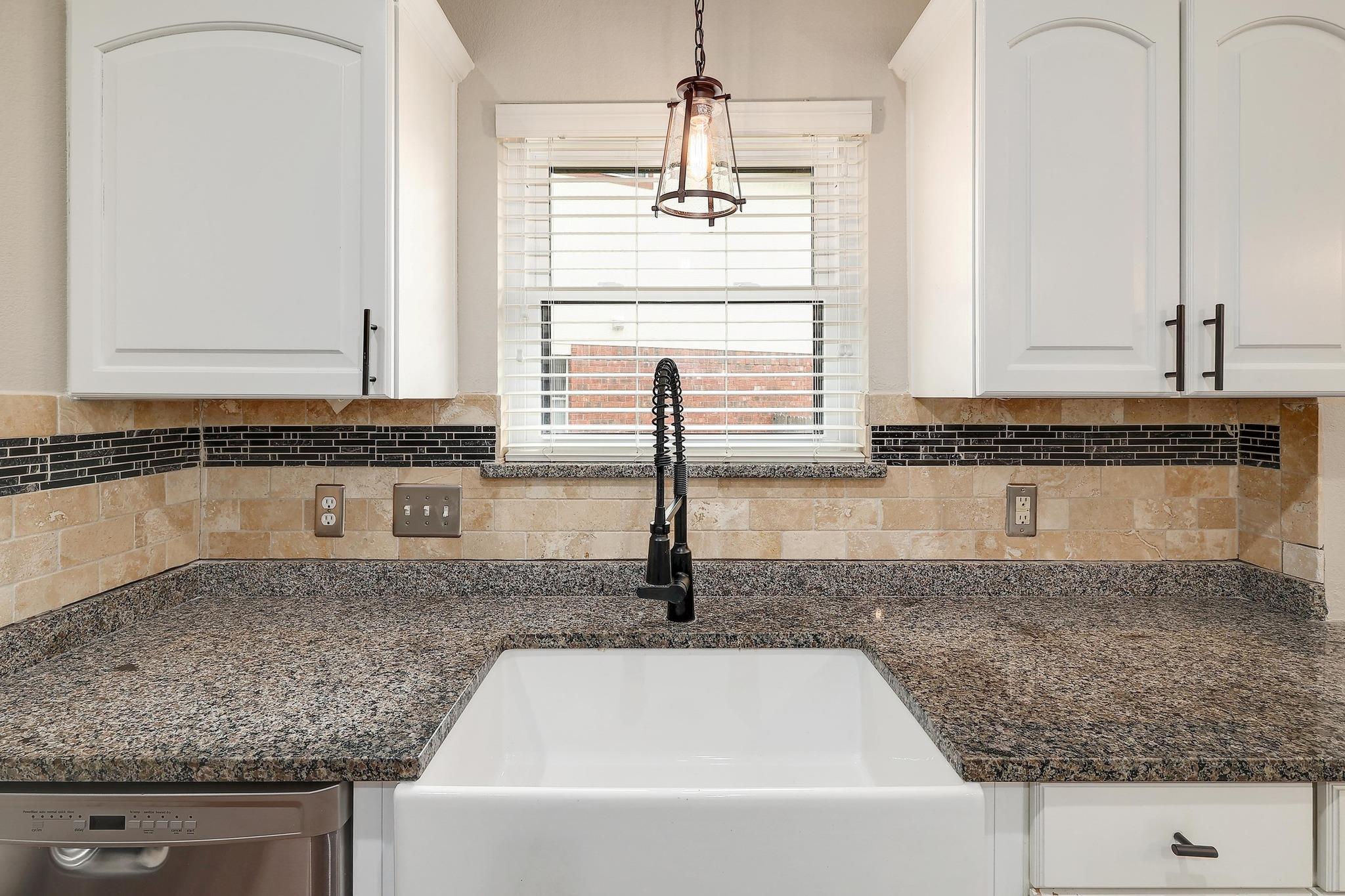 606 Horizon Trl, Cedar Park, TX 78613