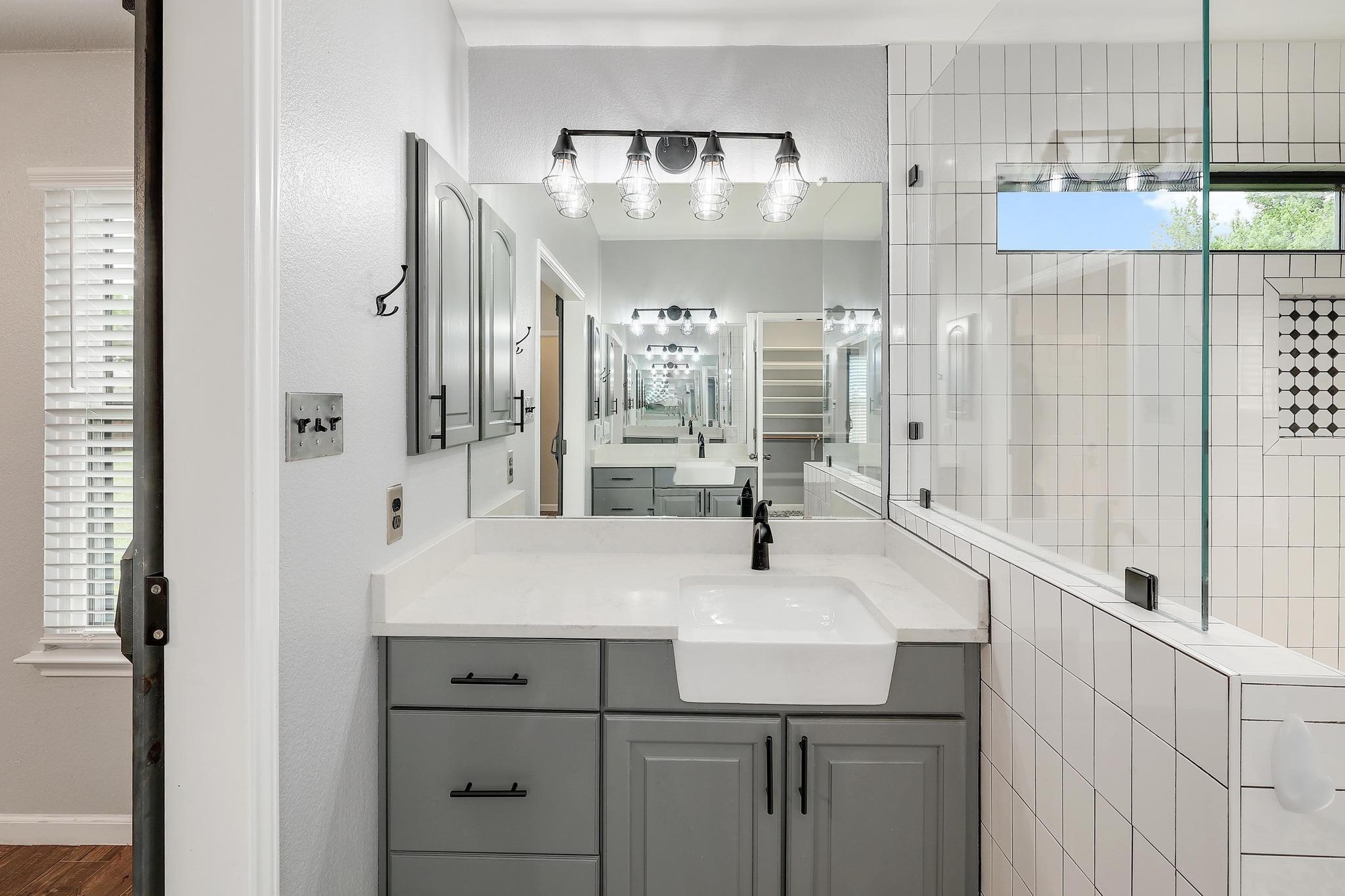 606 Horizon Trl, Cedar Park, TX 78613