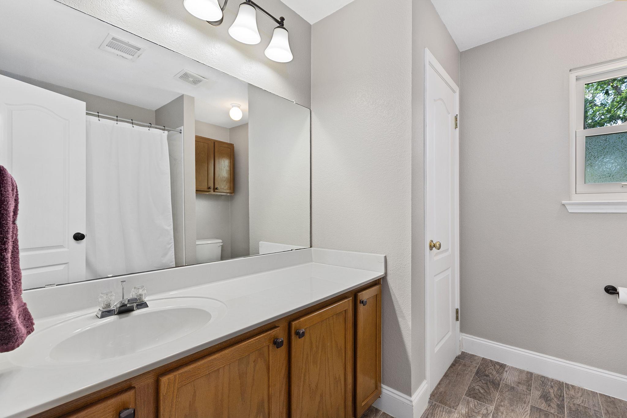 112 McLeod, Cedar Creek, TX 78612