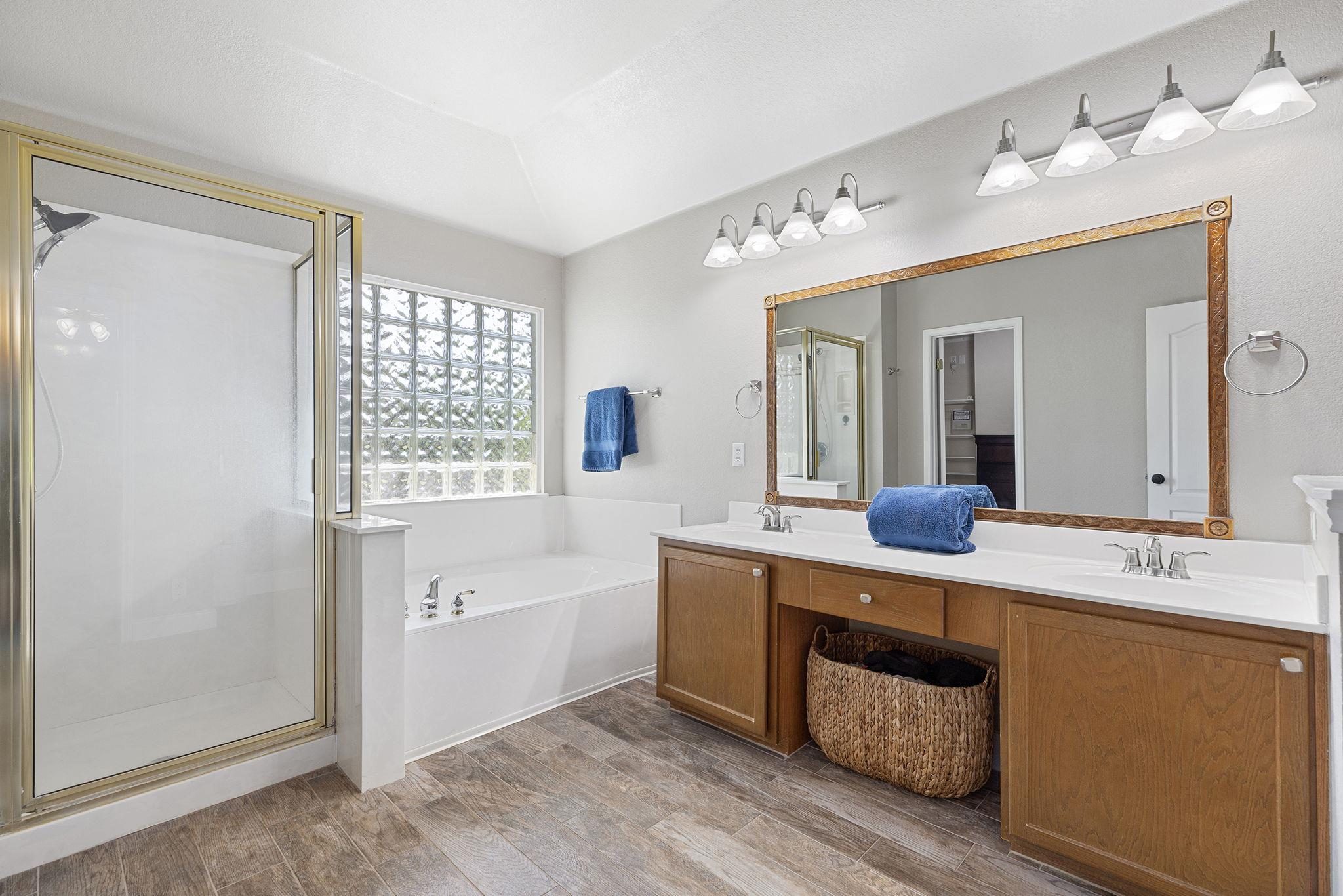 112 McLeod, Cedar Creek, TX 78612