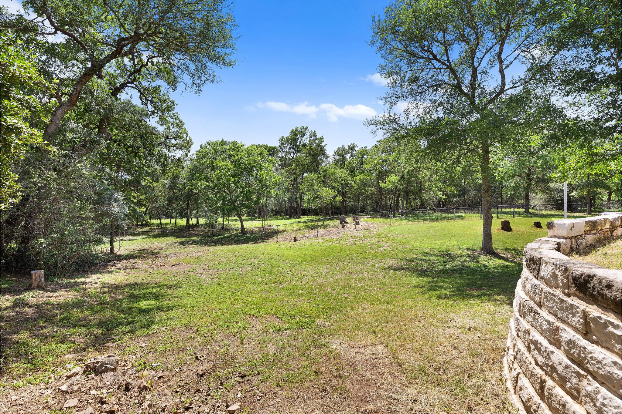 112 McLeod, Cedar Creek, TX 78612