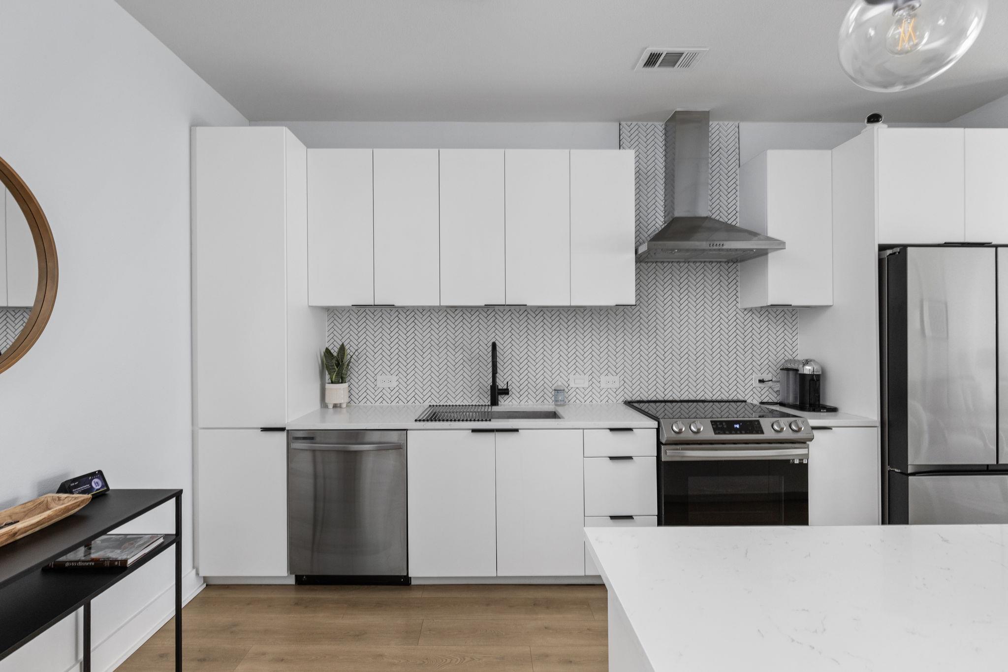 2500 Longview St # 507, Austin, TX 78705