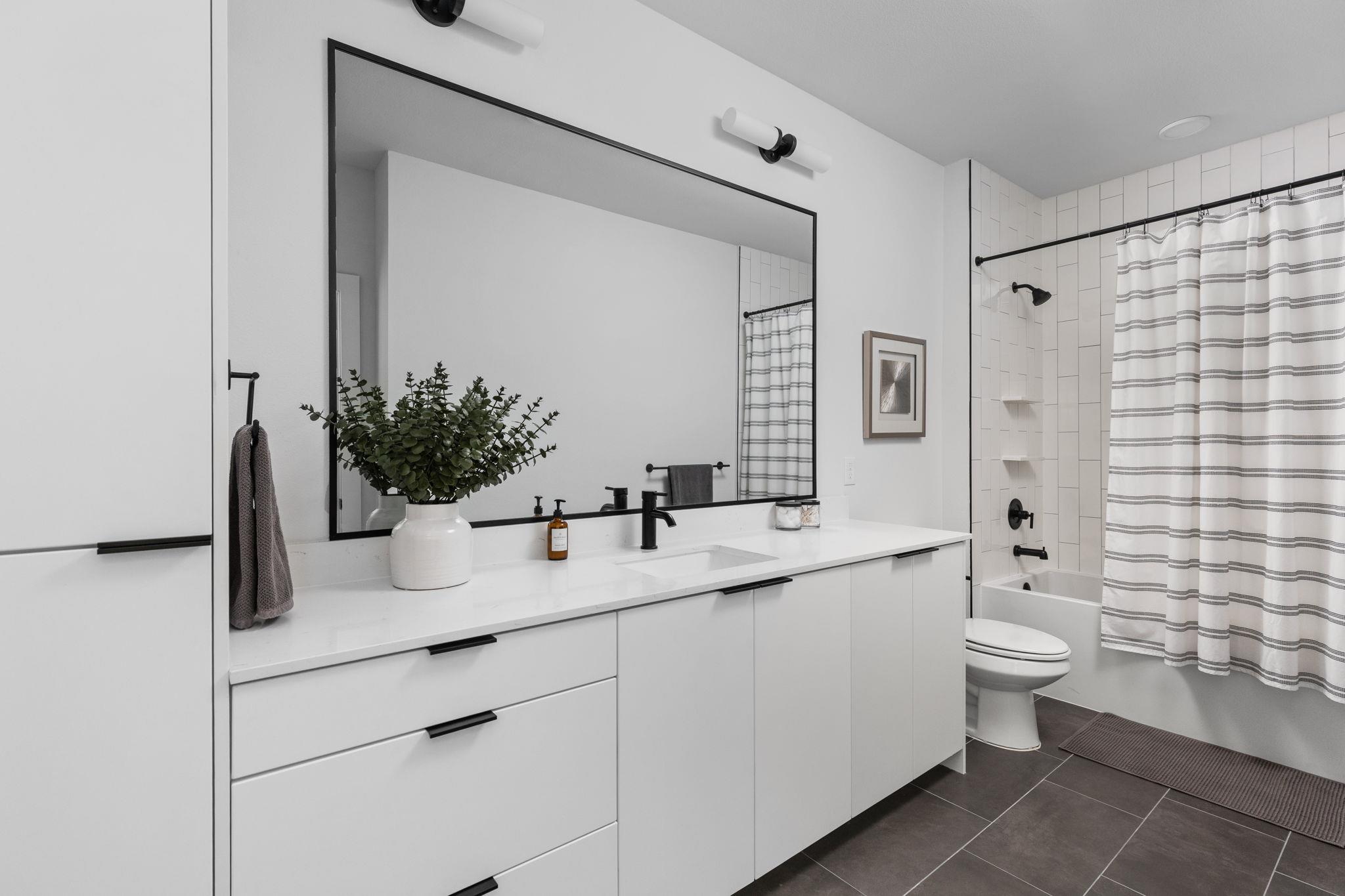 2500 Longview St # 507, Austin, TX 78705