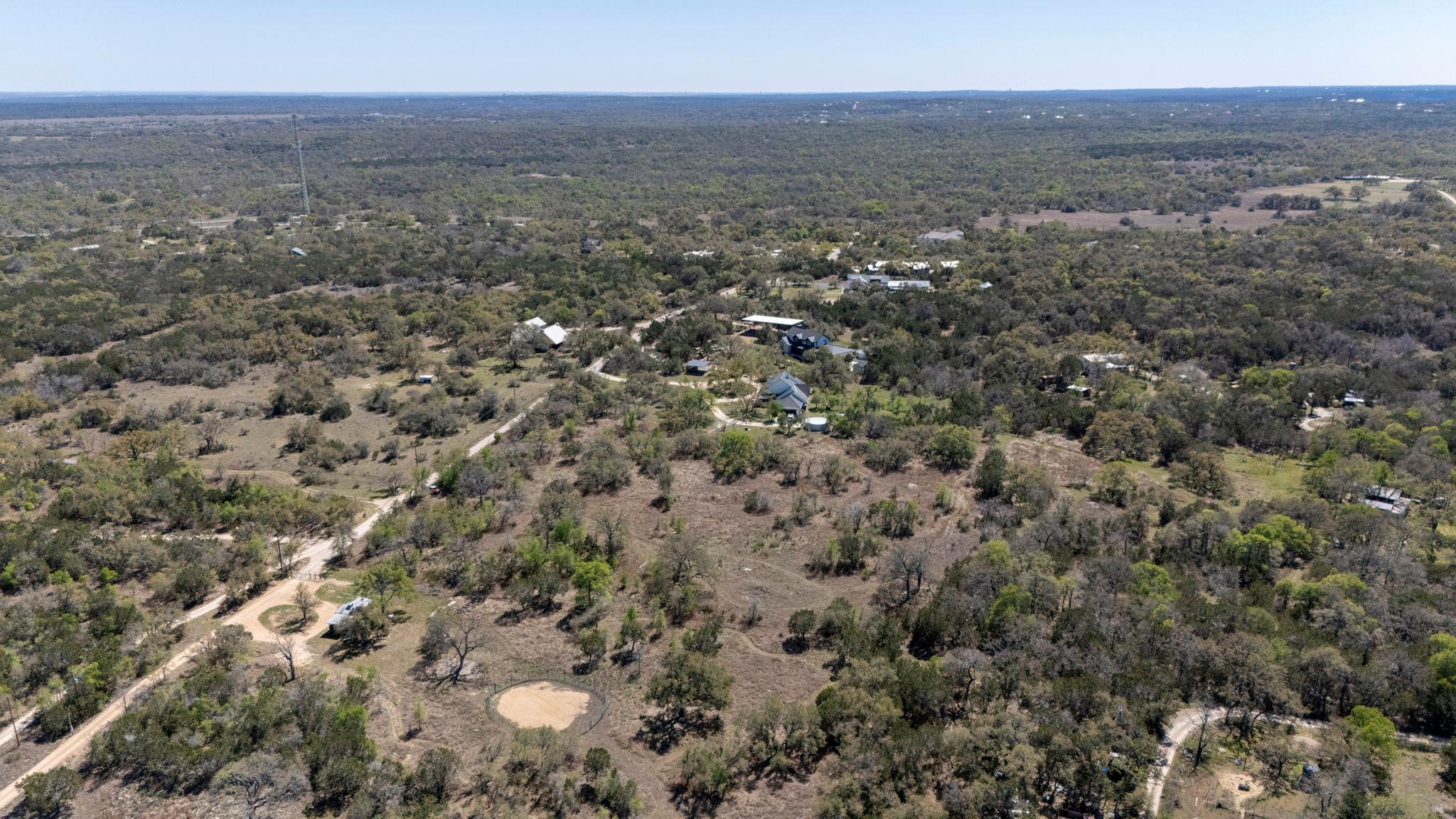 453 Nameless Rd, Driftwood, TX 78619