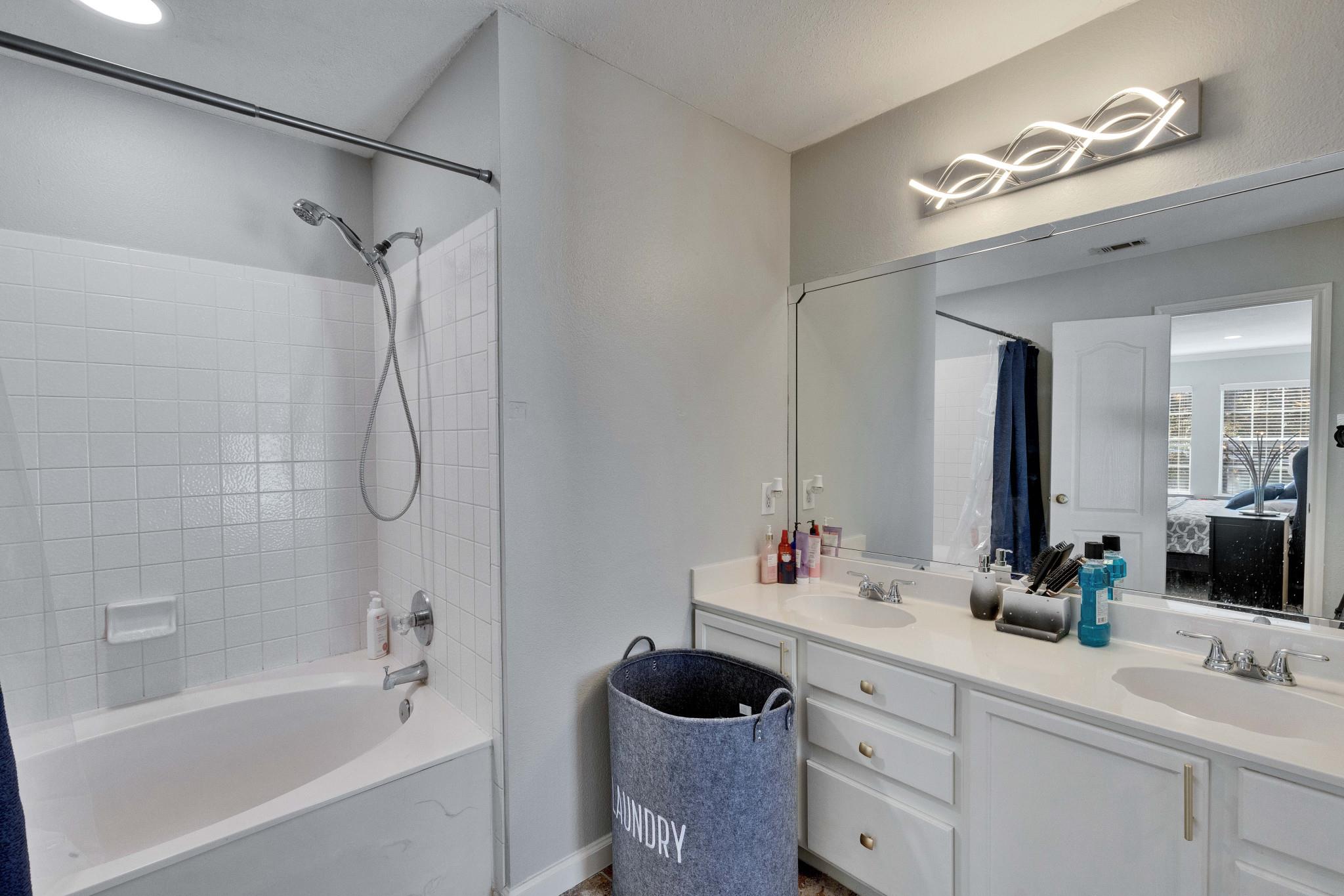 15400 Montoya Cv, Austin, TX 78717