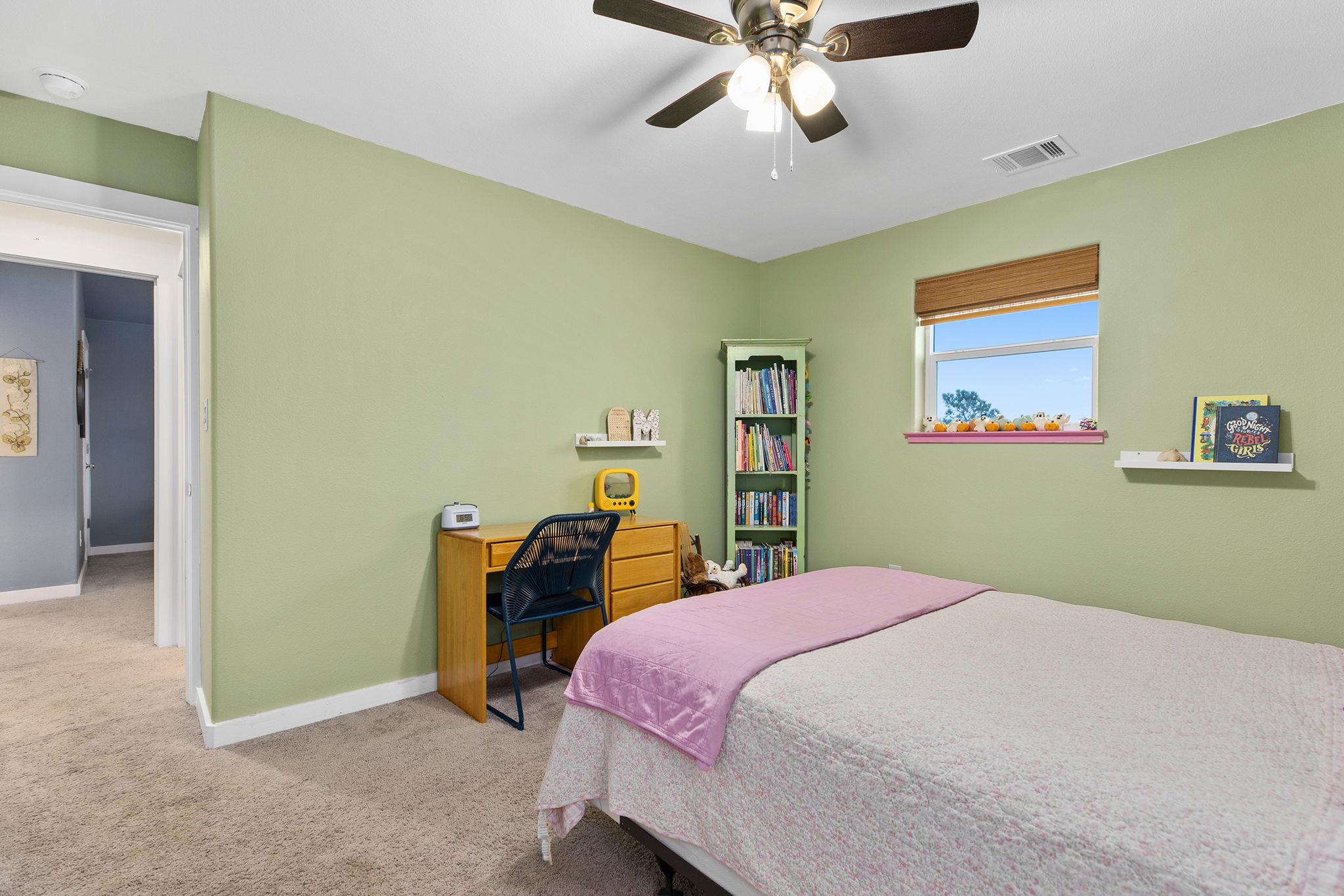 326 Tahitian Dr, Bastrop, TX 78602