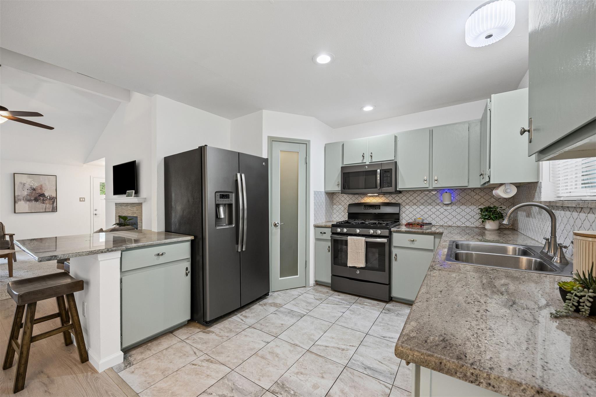 12006 Snow Goose Rd, Austin, TX 78758