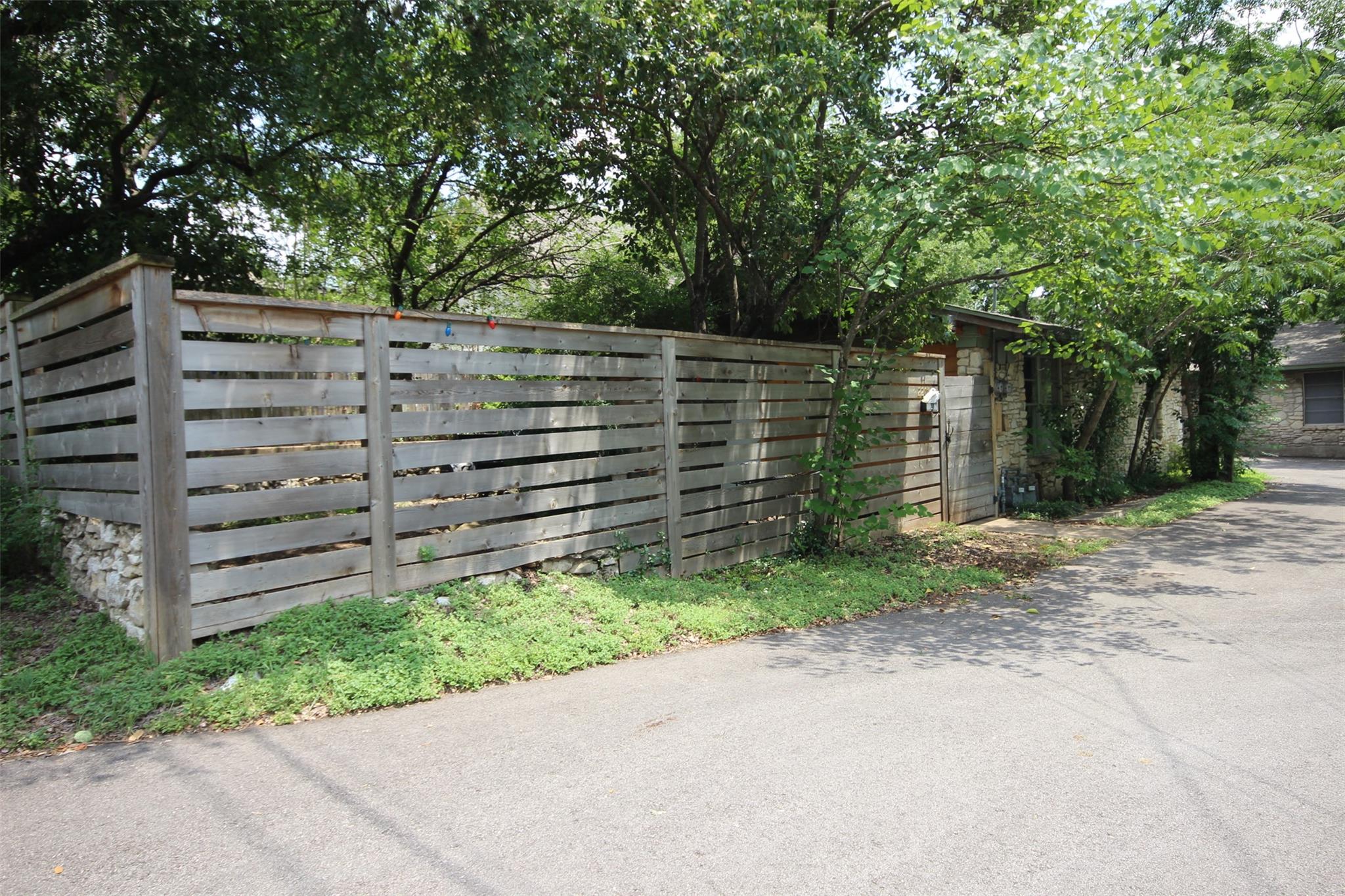 2207 W 12th St # A, Austin, TX 78703