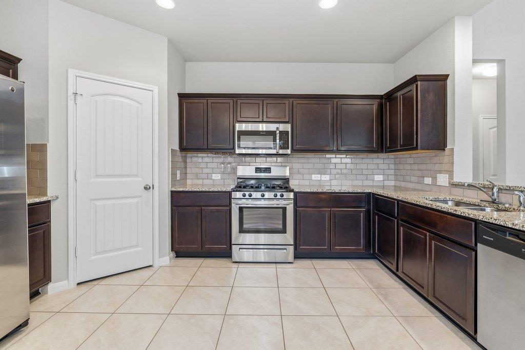 6517 Ranchito Dr, Austin, TX 78744