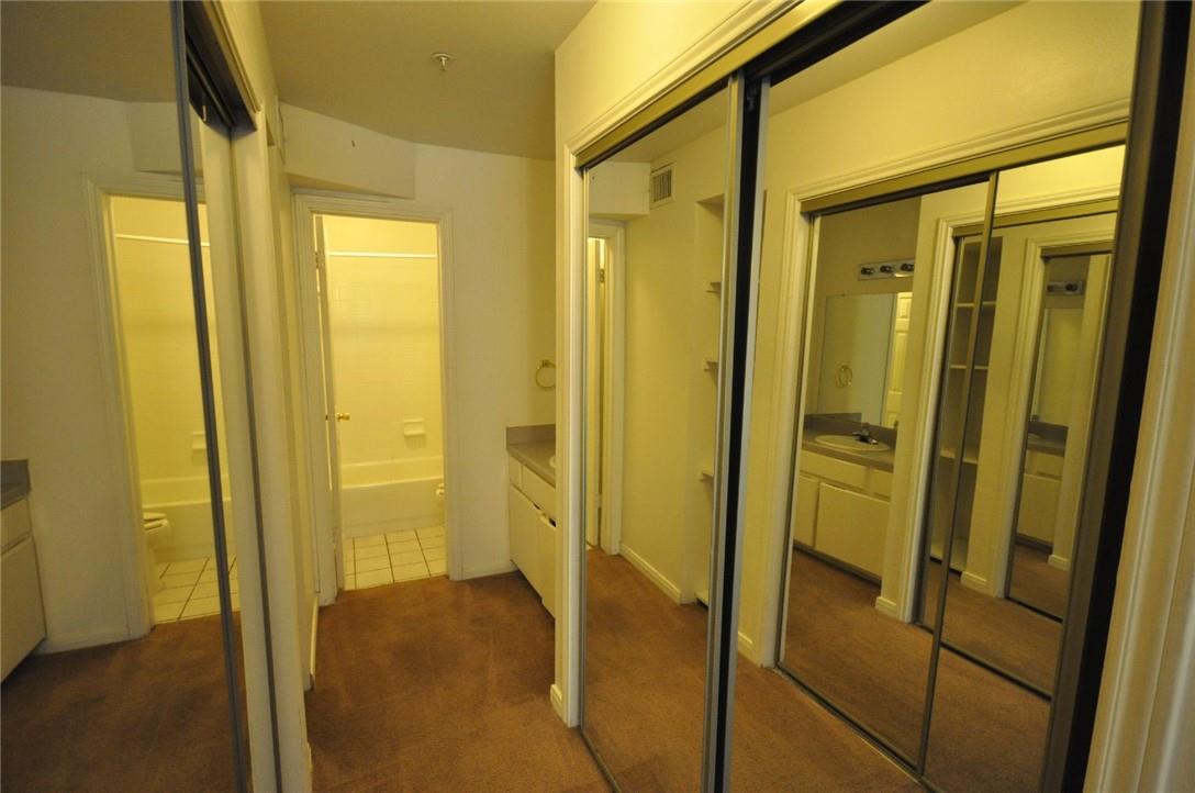 501 W 26th St # 222, Austin, TX 78705