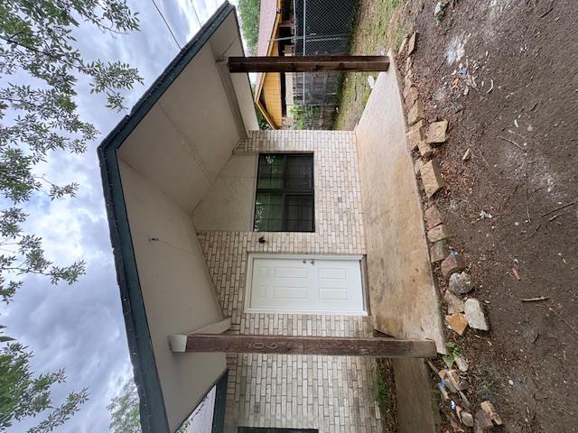 606 Guadalimar St, Lockhart, TX 78644