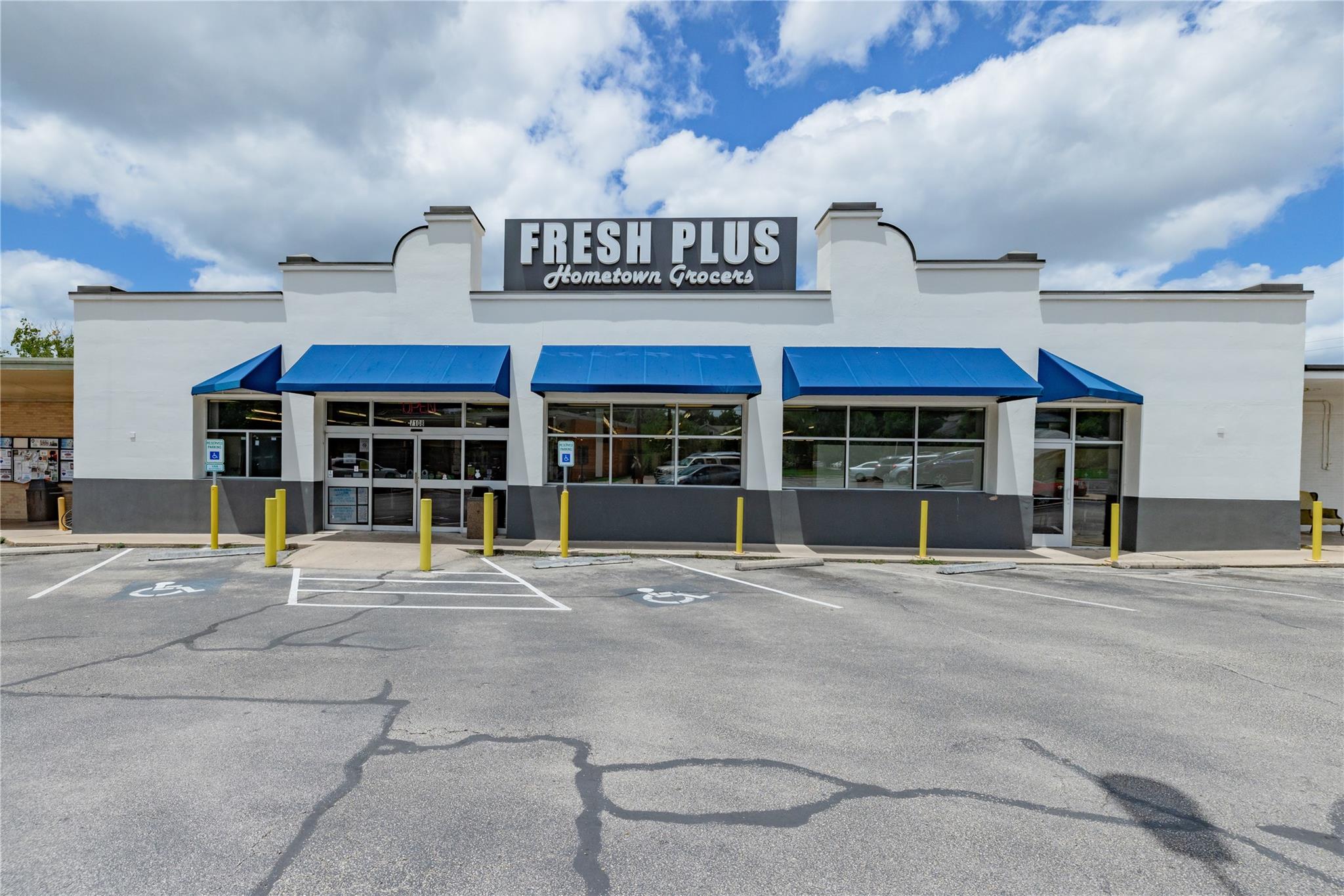 7310 Woodrow St, Austin, TX 78757