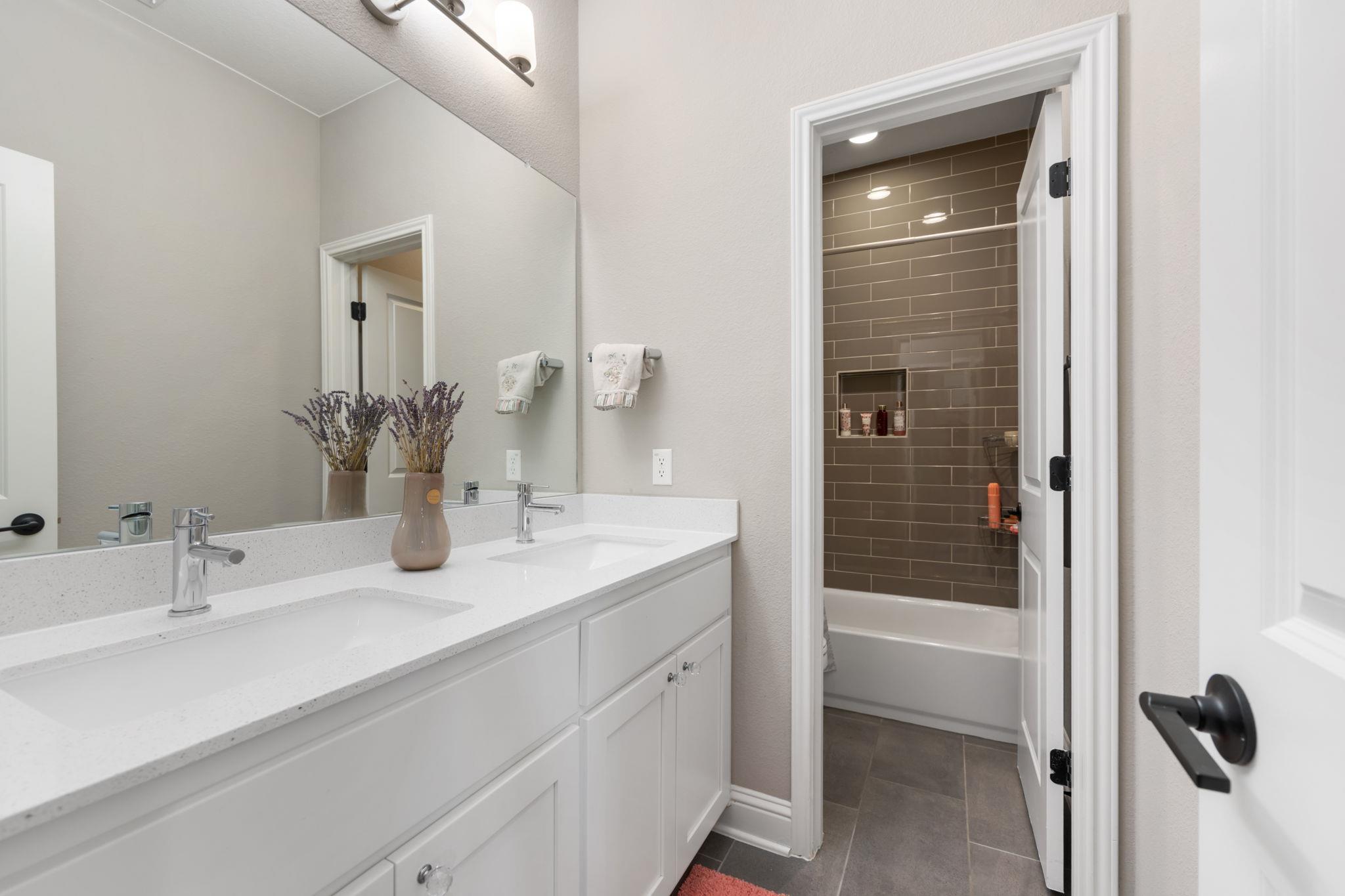 13013 Mitica Dr, Austin, TX 78739