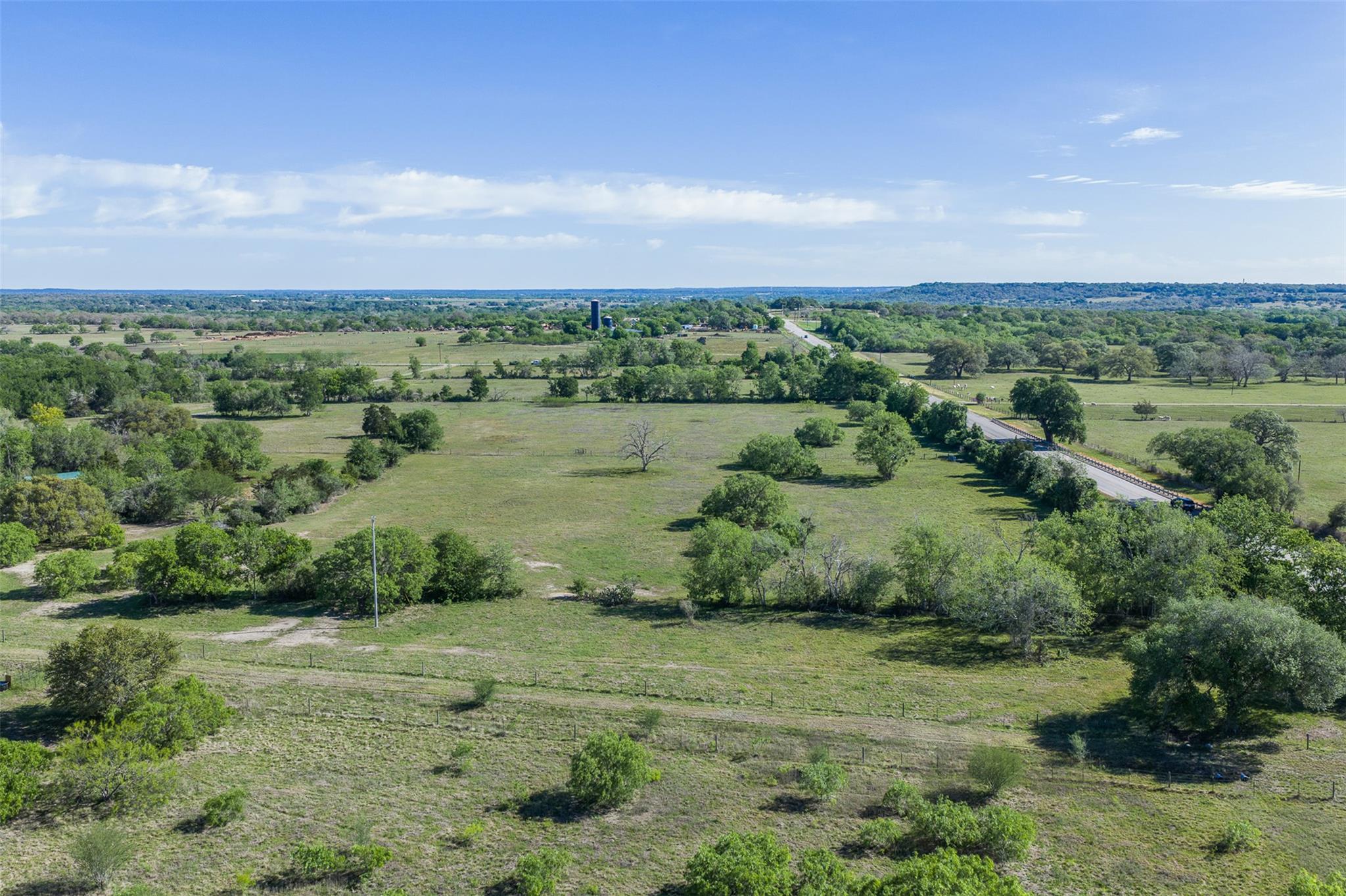 2345 Frank Rd, La Grange, TX 78945