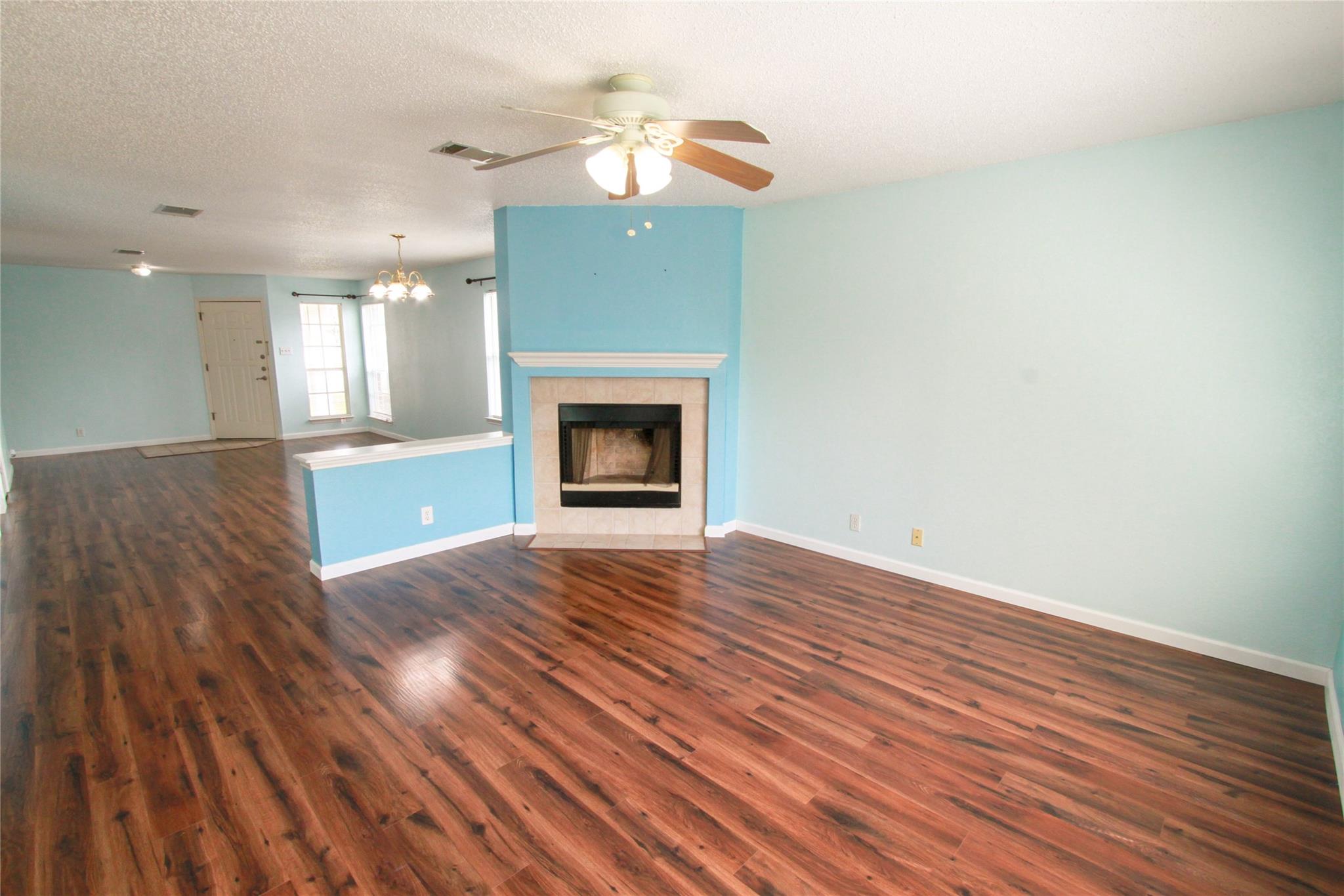 9705 DALEWOOD Dr, Austin, TX 78729