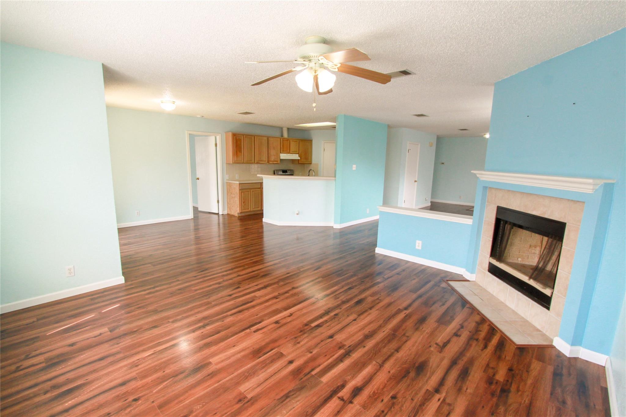 9705 DALEWOOD Dr, Austin, TX 78729