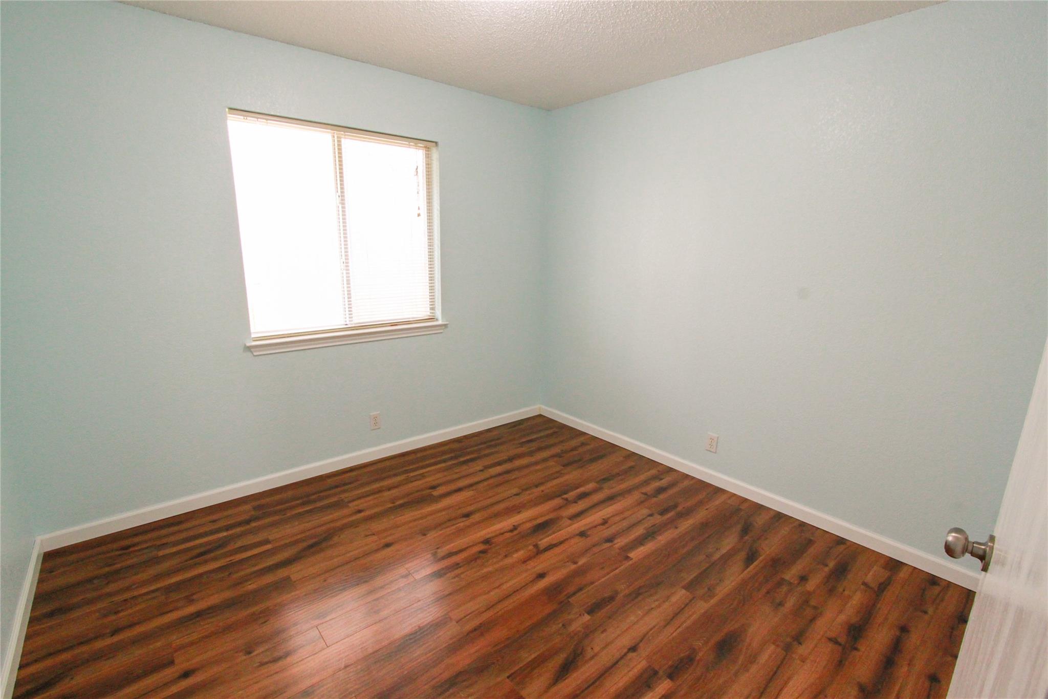 9705 DALEWOOD Dr, Austin, TX 78729