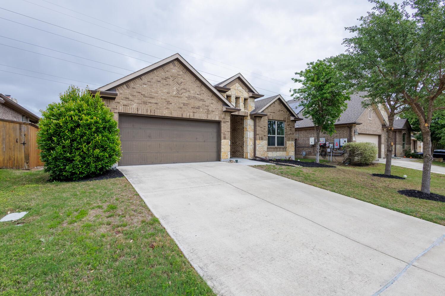 216 Blue Waterleaf Ln, Georgetown, TX 78626