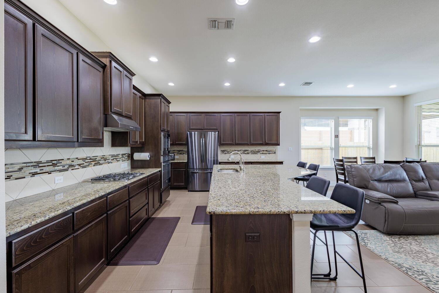 216 Blue Waterleaf Ln, Georgetown, TX 78626