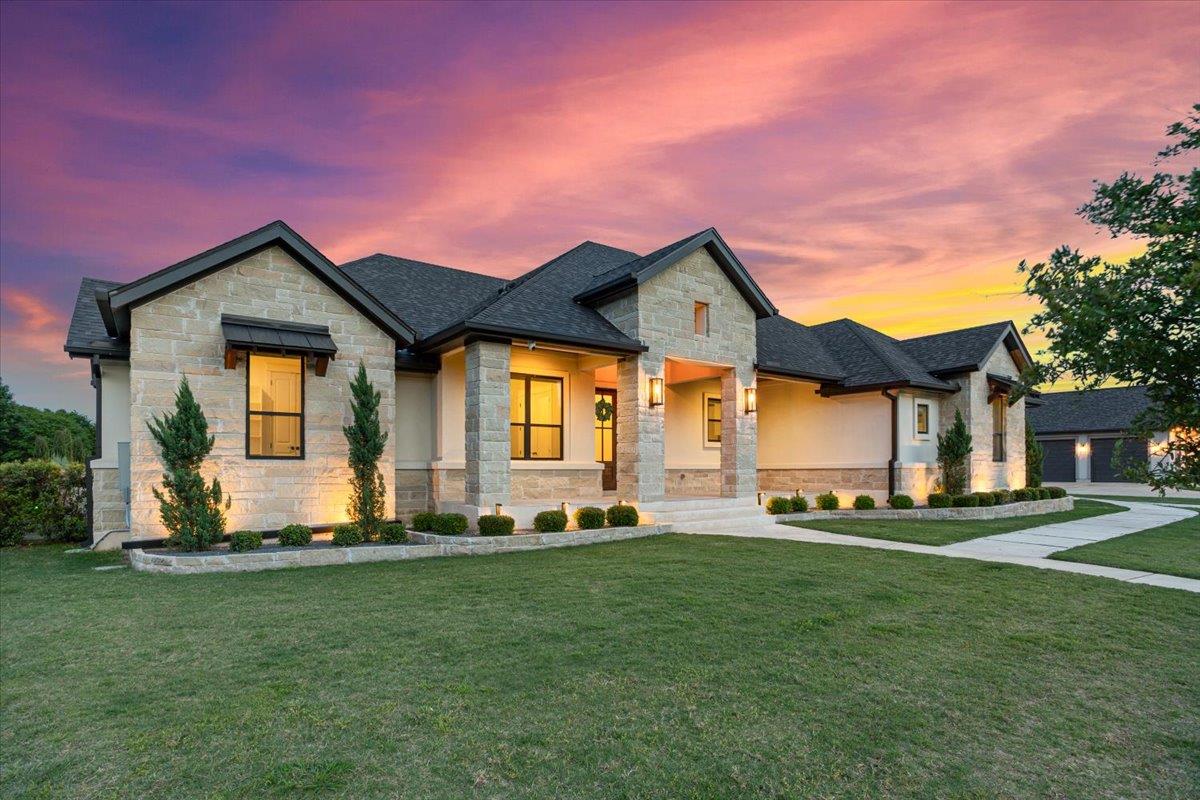 205 Ow Lowrey Dr, Salado, TX 76571