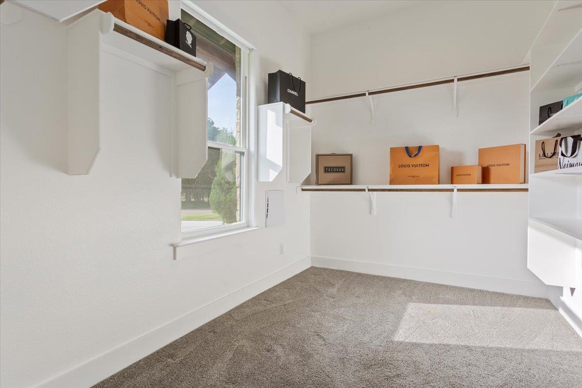 205 Ow Lowrey Dr, Salado, TX 76571