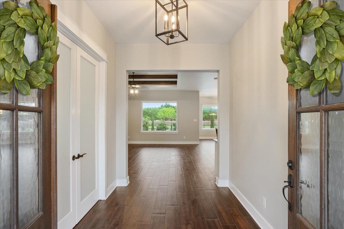 205 Ow Lowrey Dr, Salado, TX 76571