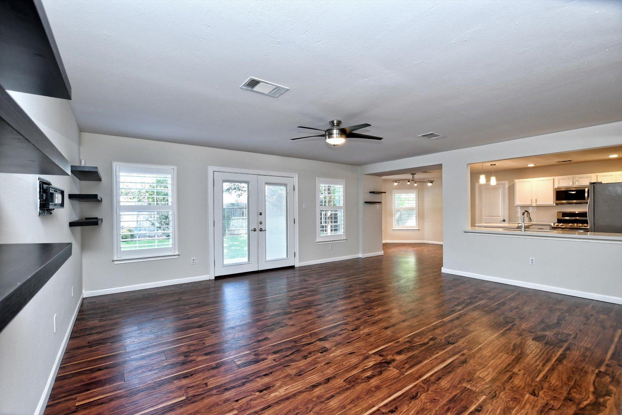 2015 Marysol Trl, Cedar Park, TX 78613