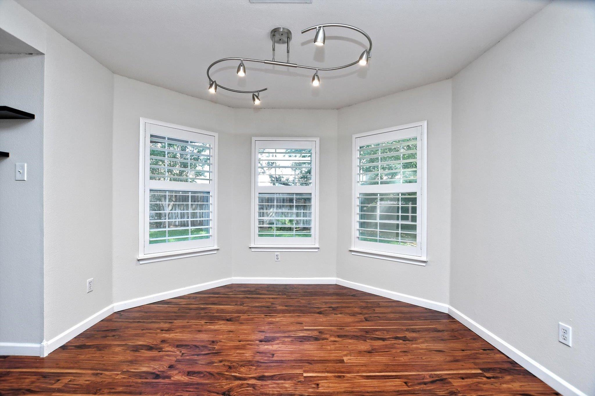 2015 Marysol Trl, Cedar Park, TX 78613