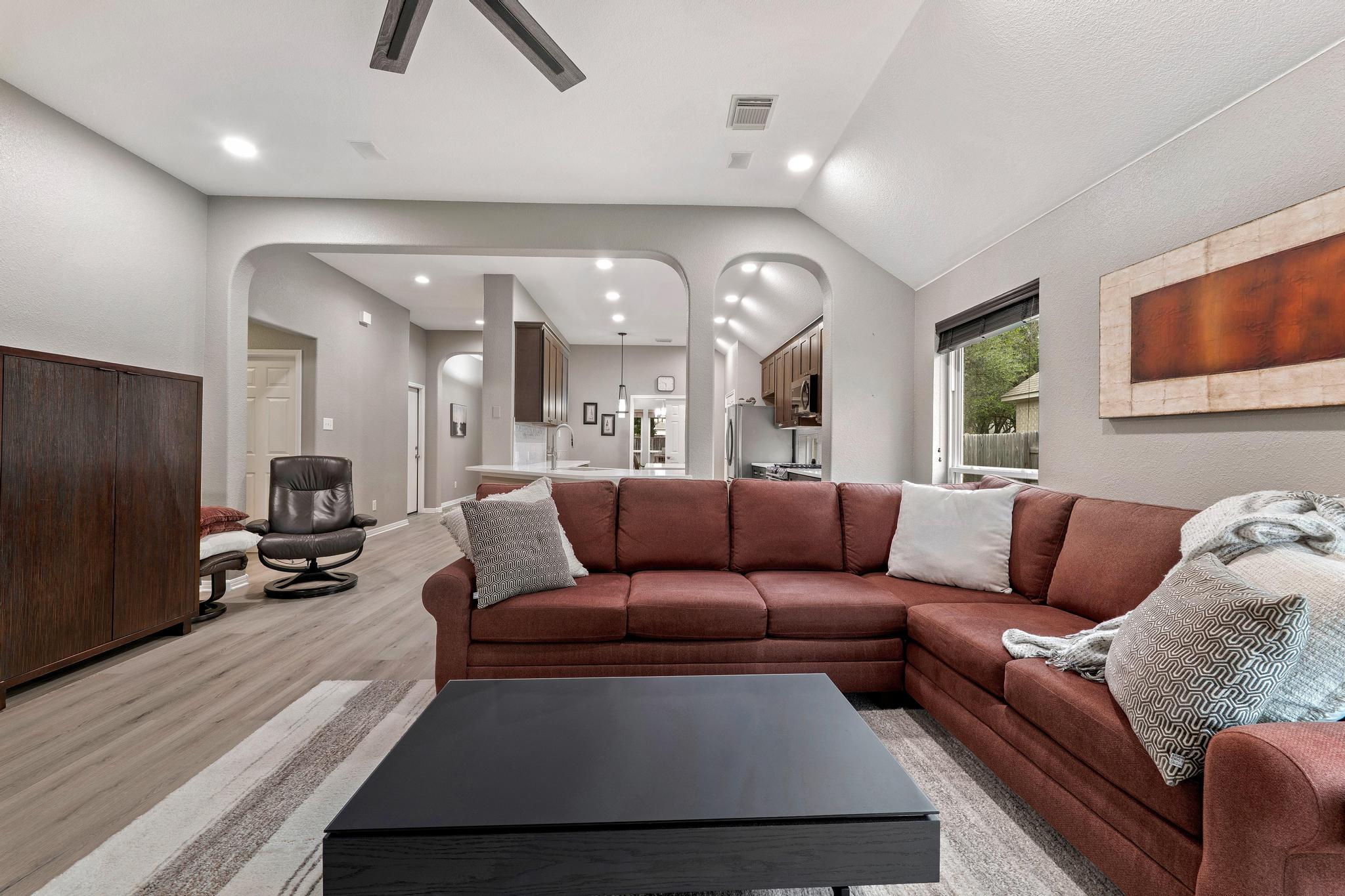 13231 Armaga Springs Rd, Austin, TX 78727