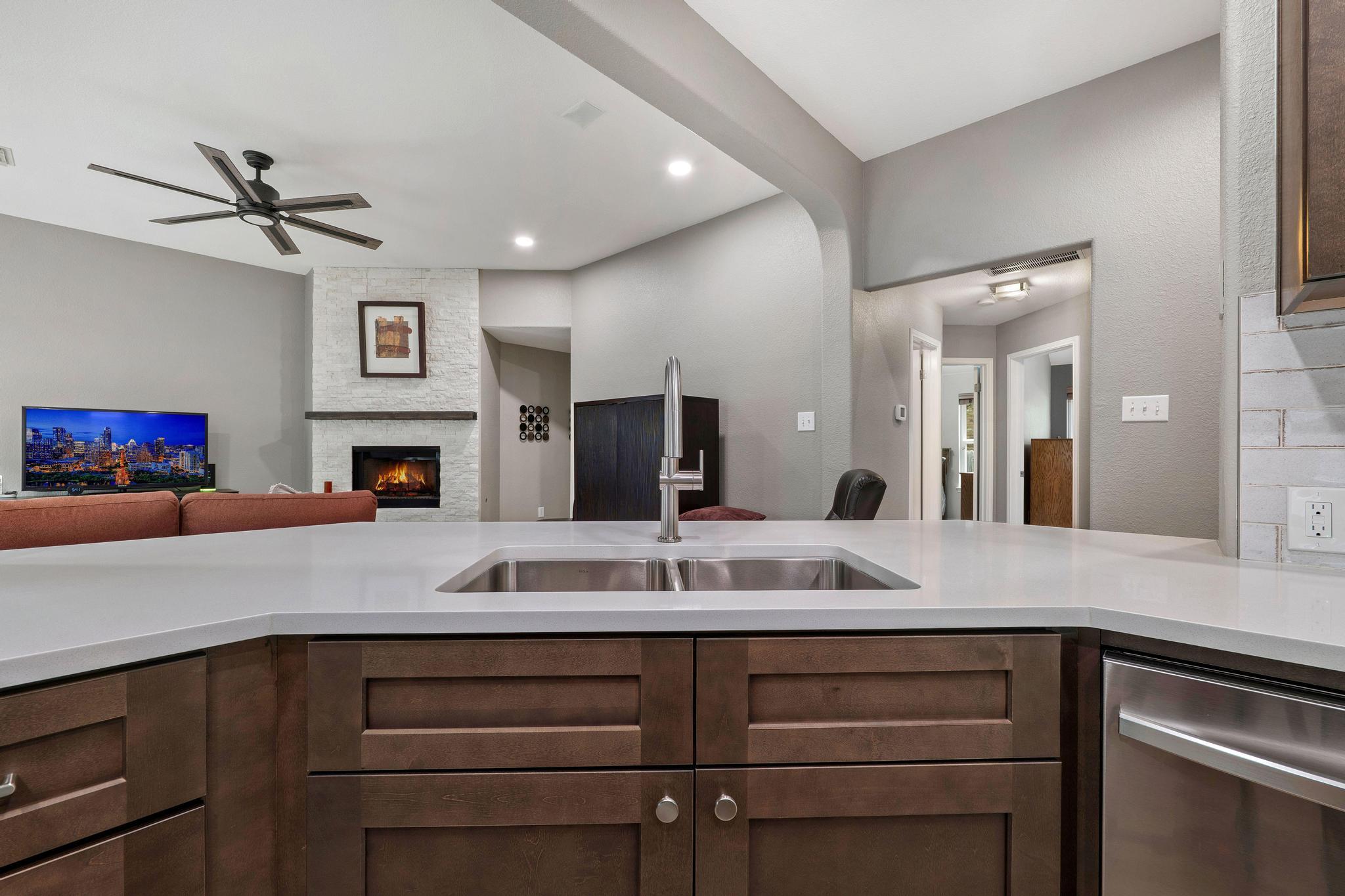 13231 Armaga Springs Rd, Austin, TX 78727