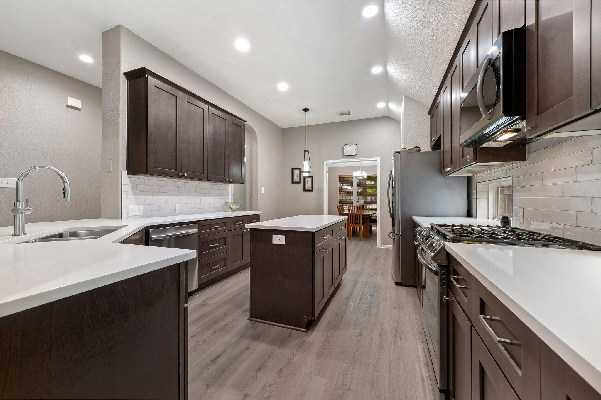 13231 Armaga Springs Rd, Austin, TX 78727