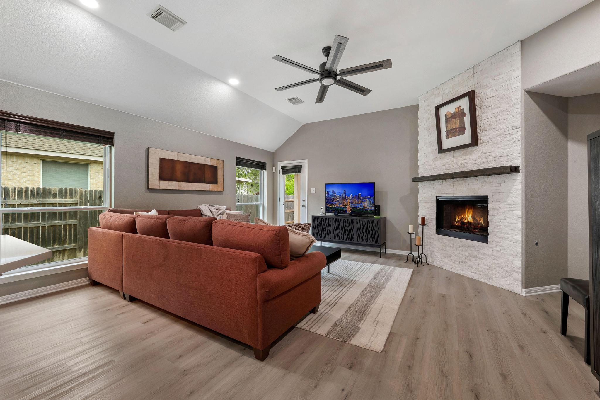 13231 Armaga Springs Rd, Austin, TX 78727