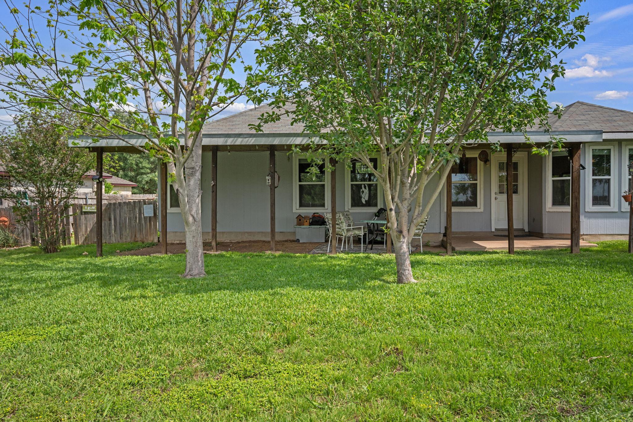 206 Evergreen Cir, Georgetown, TX 78626