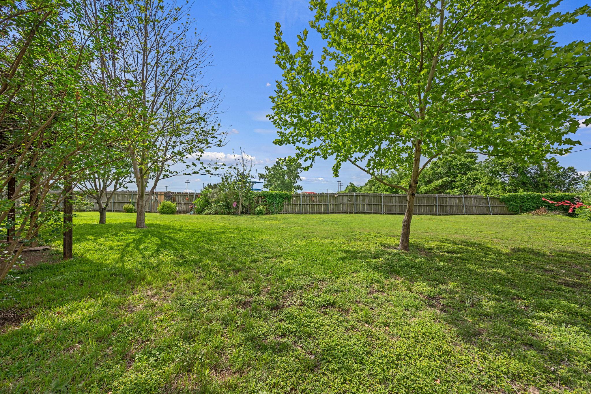 206 Evergreen Cir, Georgetown, TX 78626
