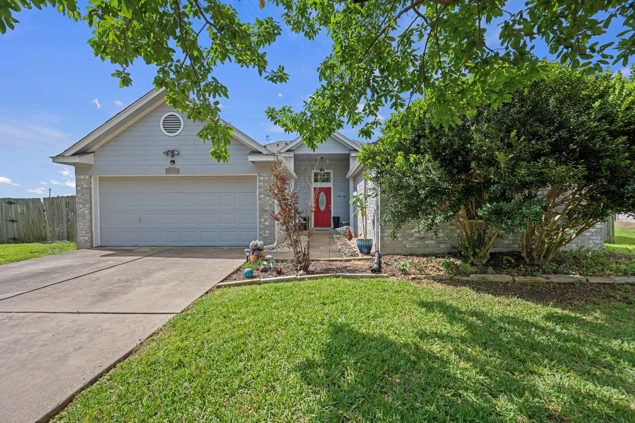 206 Evergreen Cir, Georgetown, TX 78626