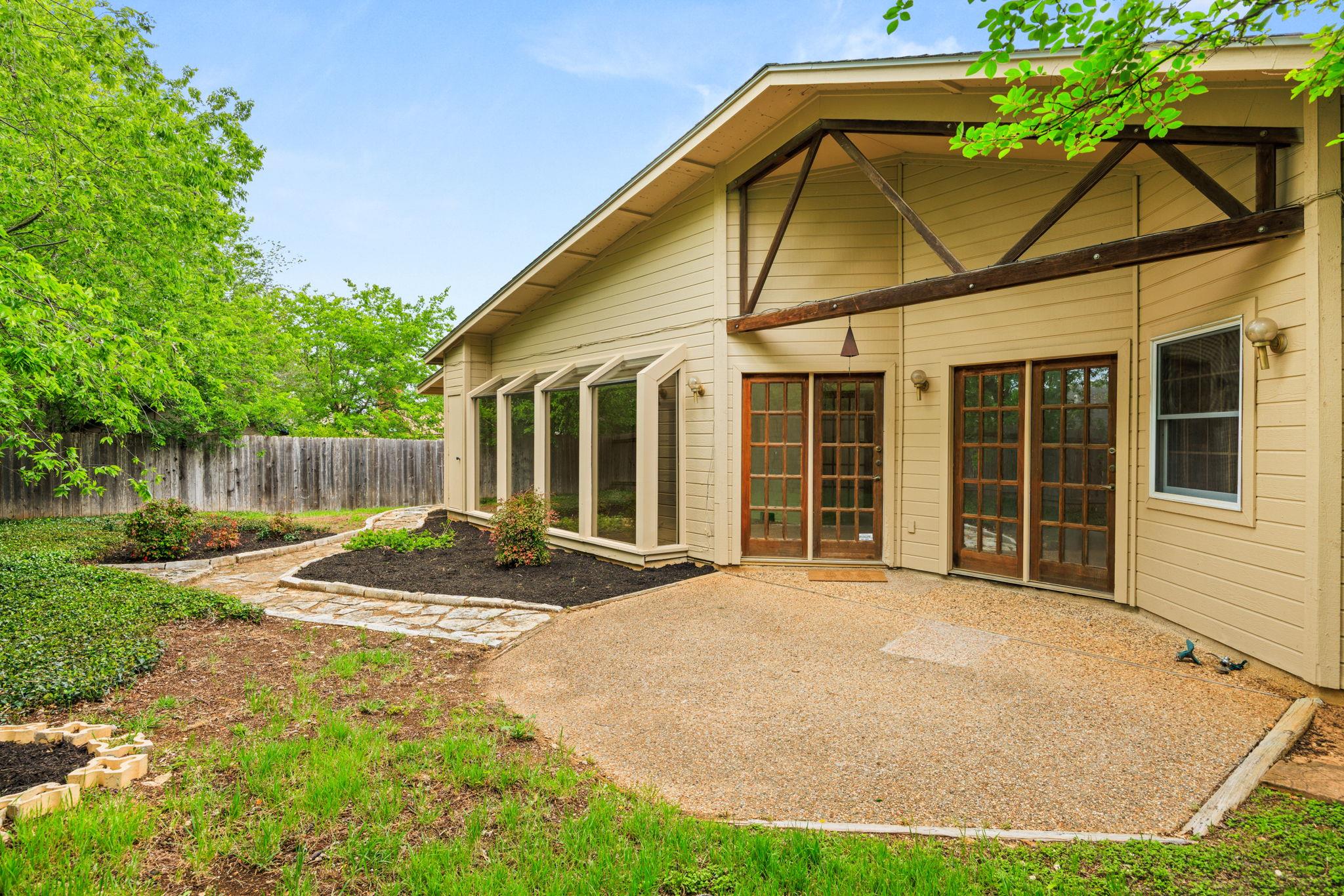 2515 Aldford Dr, Austin, TX 78745