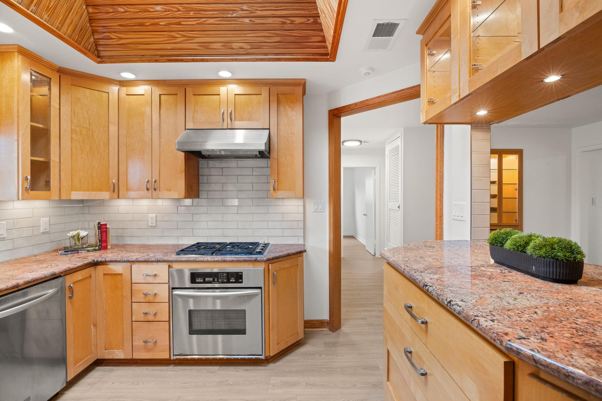 2515 Aldford Dr, Austin, TX 78745